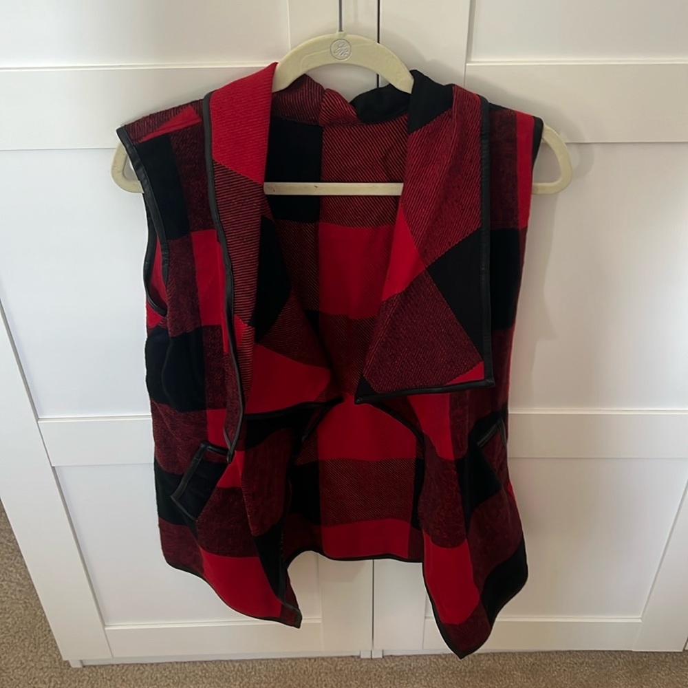 Plaid vest with faux leather trim